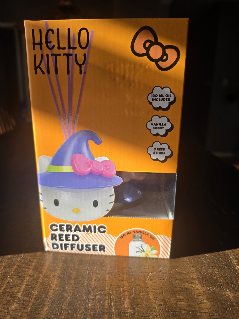 Hello Kitty Ceramic Reed Diffuser - Vanilla Scent